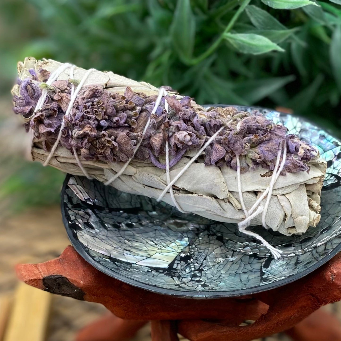 White Sage & Lavender Smudge Sticks (4") Wholesale Bulk Price | Set of 1, 5, 10, 50, 100, 500 USDA Organic White Sage Bundle